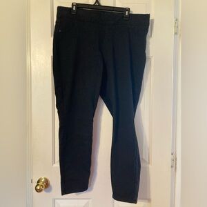 Old Navy Black Super Skinny Jeans